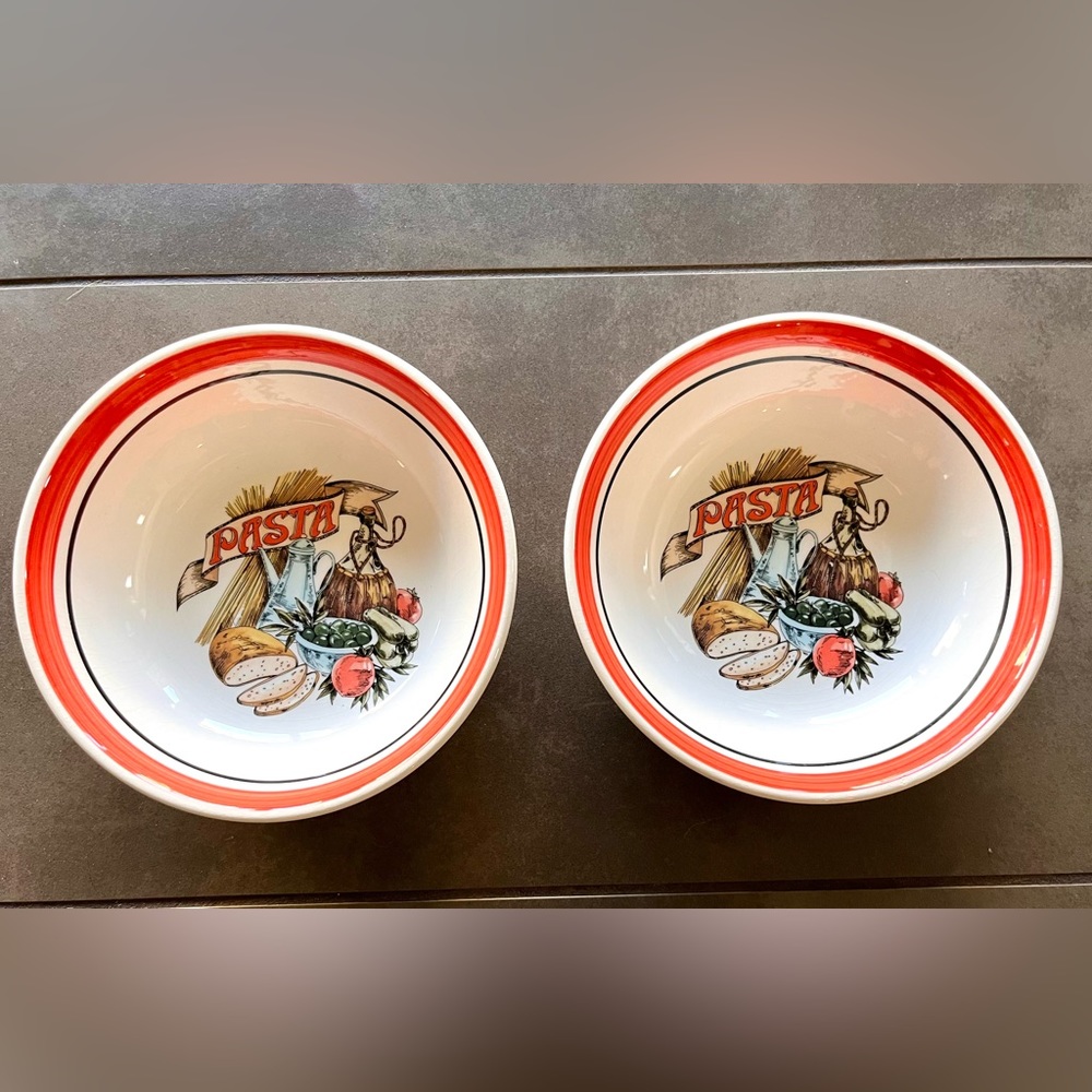 Mint made in Italy Vintage 1970s Himark 9” pasta bowls x2